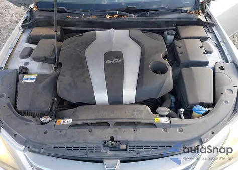 2012 Hyundai Genesis 3.8 from USA, damaged, VIN KMHGC4DD8CU158153